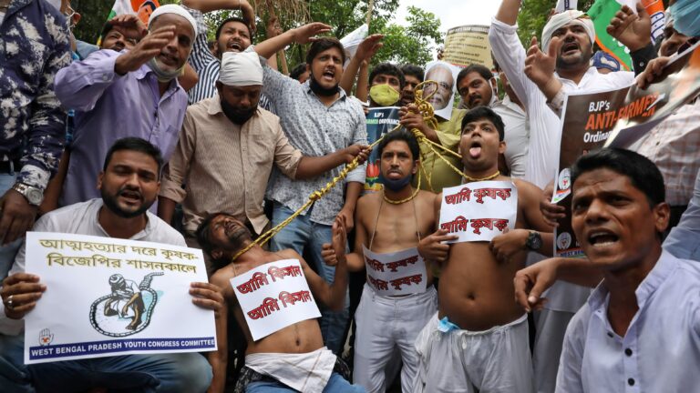 আজ কৃষক জমায়েত কলকাতার রানি রাসমণি রোডে । এম ভারত নিউজ